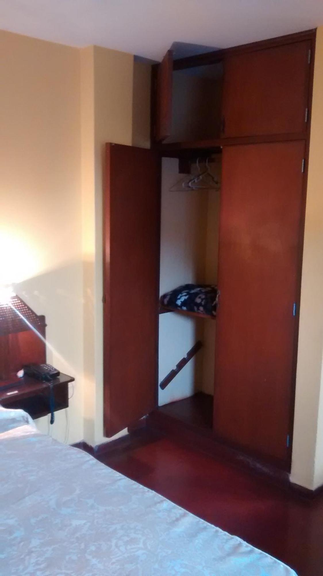 Hostal Iquique Lima Quarto foto