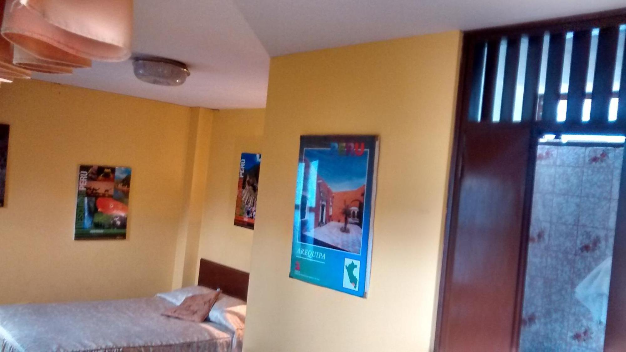 Hostal Iquique Lima Quarto foto